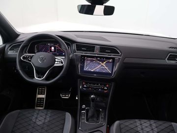 Car image 35