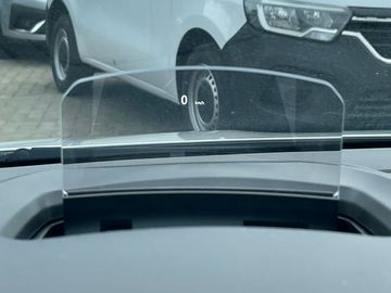 Car image 32