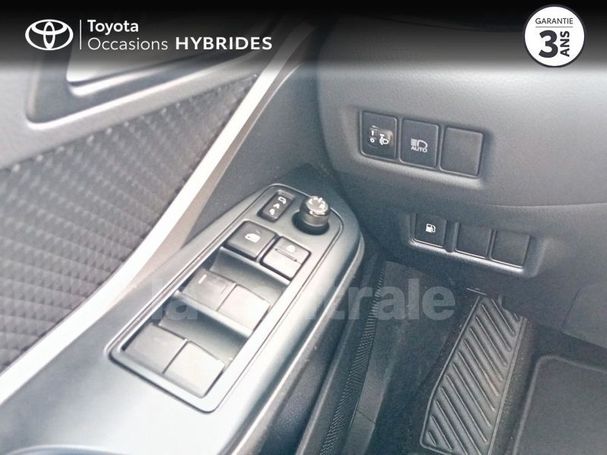 Toyota C-HR 1.8 Hybrid Dynamic 90 kW image number 22