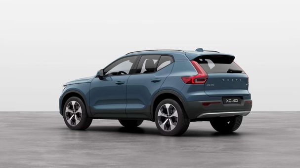 Volvo XC40 B3 Core 120 kW image number 4