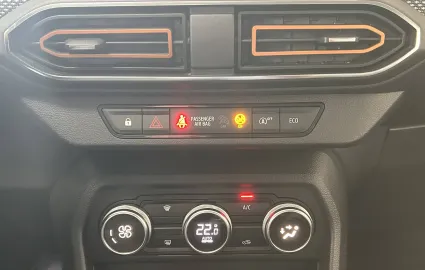 Car image 33