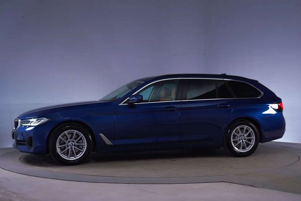 BMW 520i Touring 135 kW image number 3