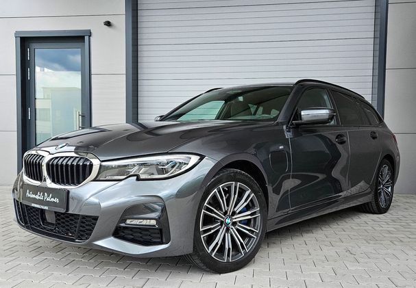 BMW 330 e Touring M Sport xDrive 215 kW image number 1