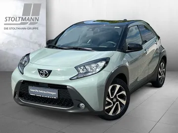 Car image 1
