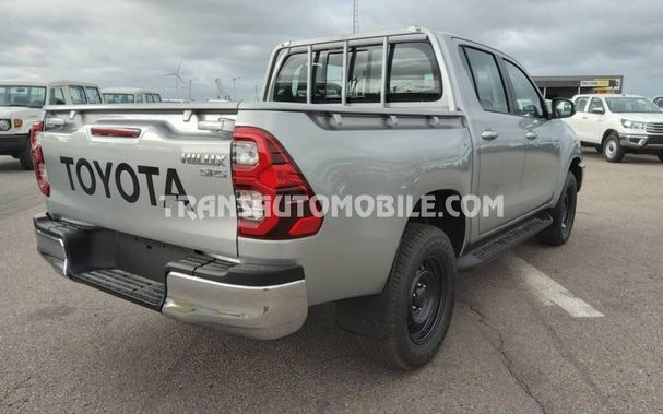 Toyota Hilux Cab 108 kW image number 3