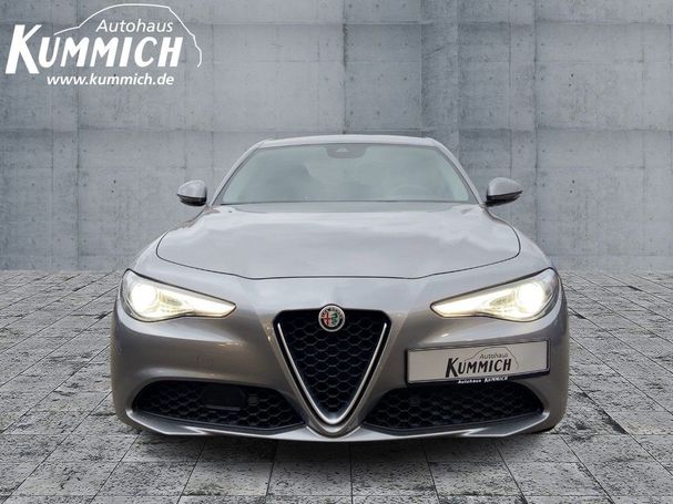 Alfa Romeo Giulia 2.0 Turbo Super 147 kW image number 2