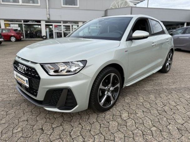 Audi A1 25 S-line Sportback 70 kW image number 1