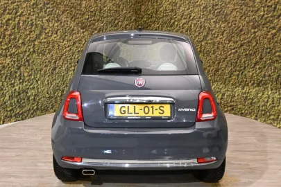 Car image 5