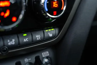Car image 45