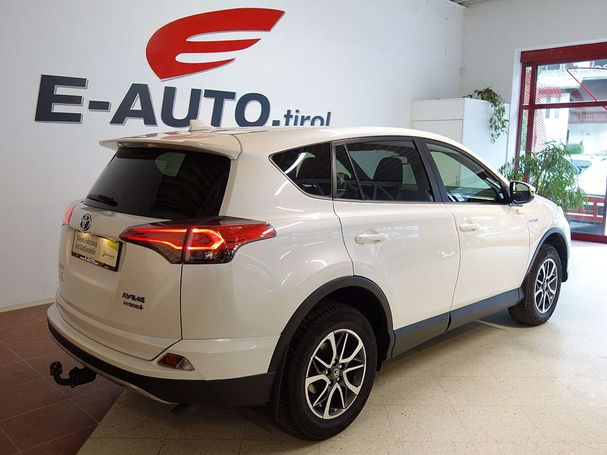 Toyota RAV 4 2.5 Hybrid 145 kW image number 8