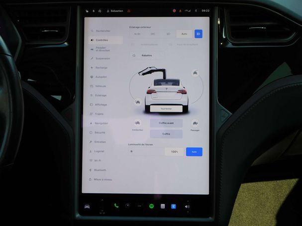 Tesla Model X 75D AWD 244 kW image number 35