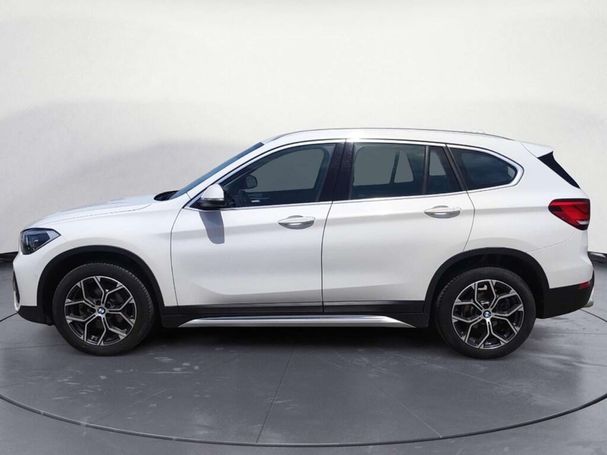 BMW X1 sDrive18d xLine 110 kW image number 5