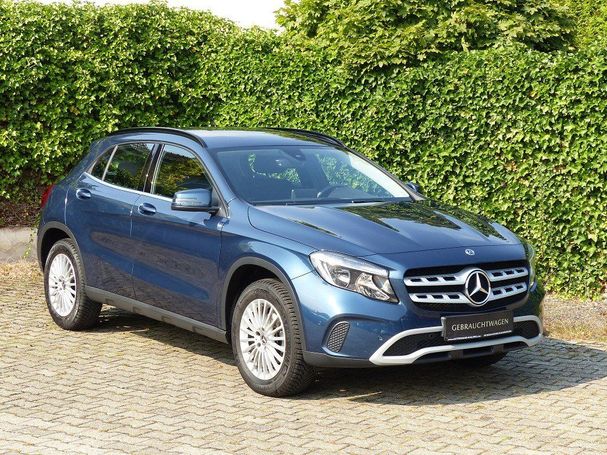 Mercedes-Benz GLA 180 7G-DCT Style 90 kW image number 2