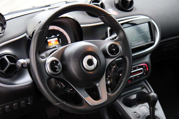 Smart ForTwo EQ 60 kW image number 17