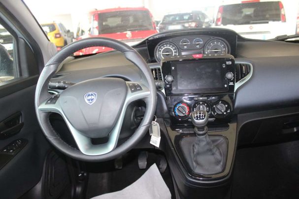 Lancia Ypsilon 51 kW image number 11