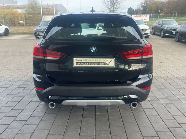 BMW X1 sDrive18d xLine 110 kW image number 4