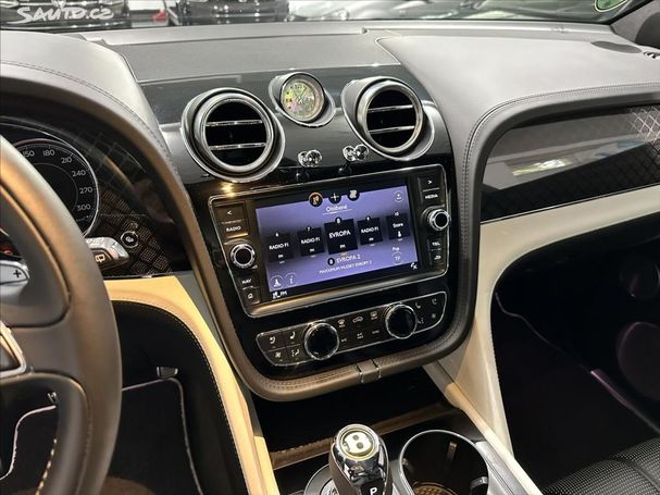 Bentley Bentayga V8 404 kW image number 18