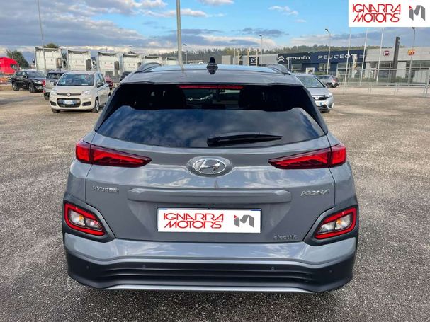 Hyundai Kona 100 kW image number 3