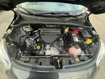 Car image 31