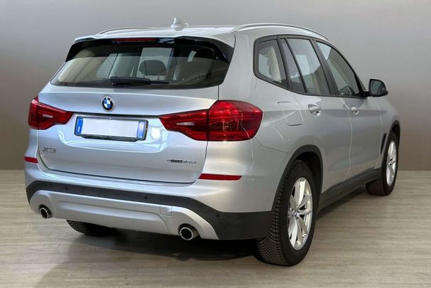 BMW X3 sDrive 110 kW image number 4