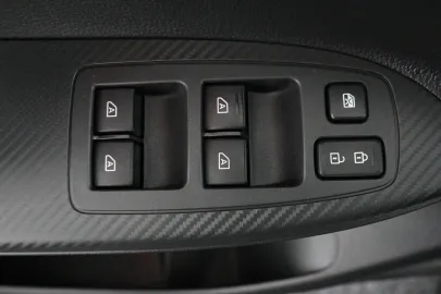 Car image 49