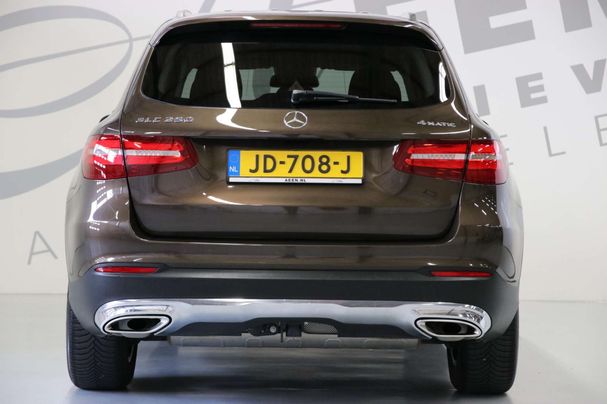 Mercedes-Benz GLC 250 4Matic 155 kW image number 16