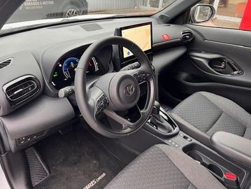 Car image 10