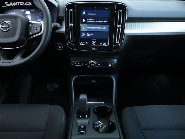 Volvo XC40 AWD T8 140 kW image number 21