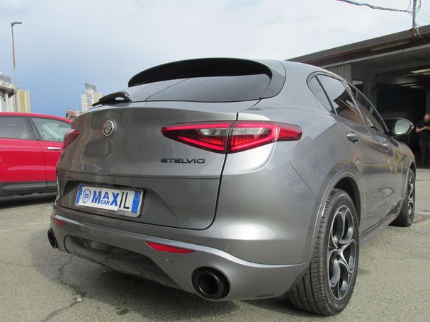 Alfa Romeo Stelvio 2.2 Q4 154 kW image number 3