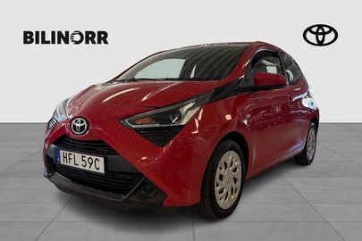 Car image 1