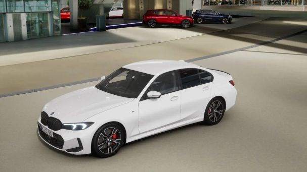 BMW 330i xDrive 180 kW image number 3