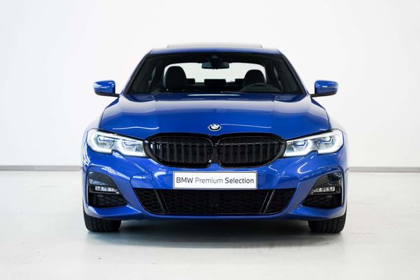 BMW 330e M Sport 215 kW image number 7