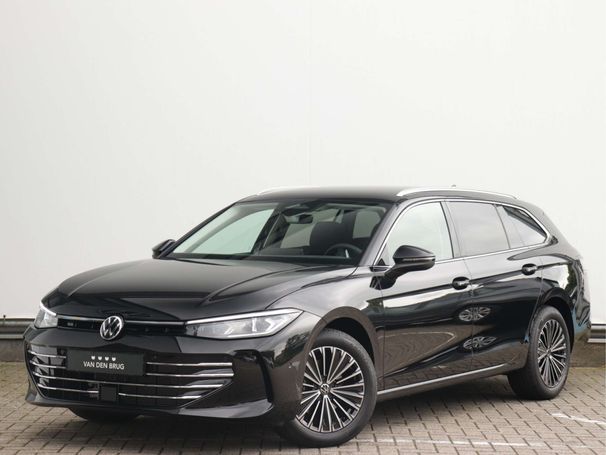 Volkswagen Passat Variant 1.5 eTSI Elegance DSG 110 kW image number 34