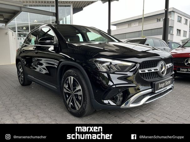 Mercedes-Benz GLA 180 100 kW image number 2