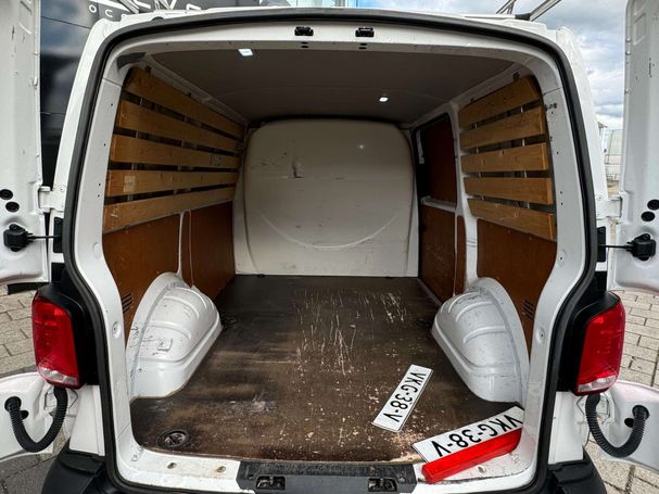 Volkswagen T6 Transporter 2.0 TDI 66 kW image number 16