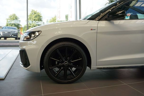 Audi A1 25 TFSI S tronic S-line Sportback 70 kW image number 5