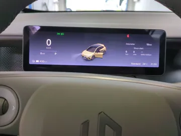 Car image 22