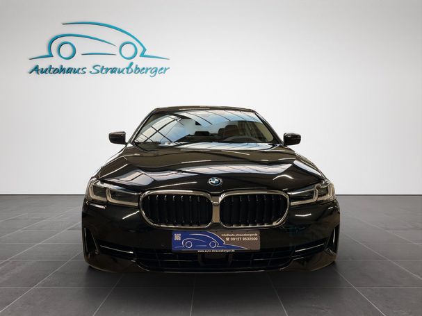 BMW 530 e 215 kW image number 6