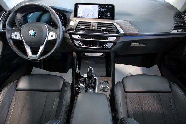 BMW X3 xDrive20d 140 kW image number 17