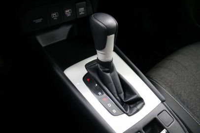 Car image 26