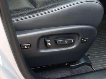 Car image 37