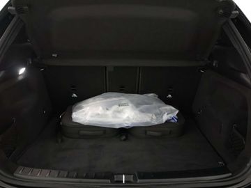 Car image 36