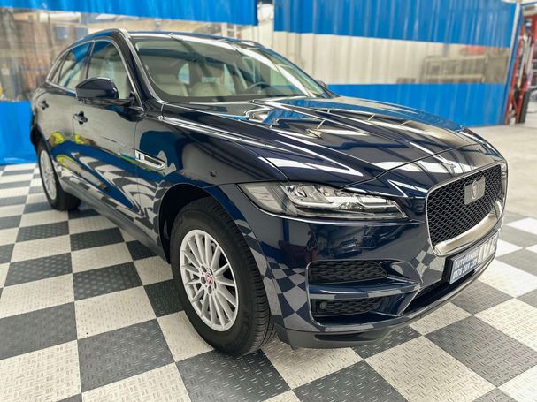 Jaguar F-Pace 132 kW image number 3