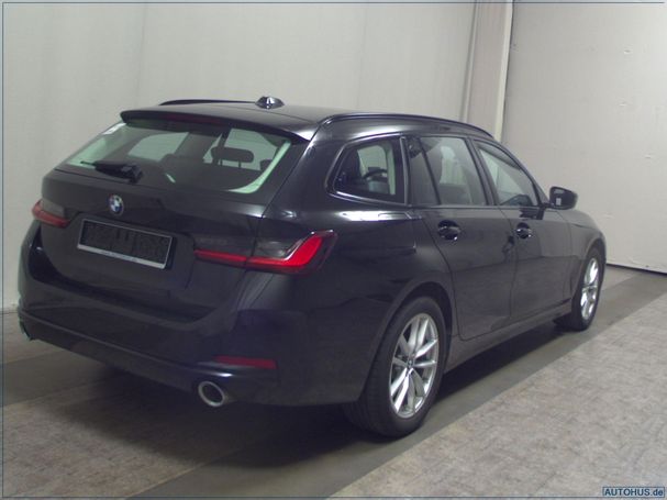 BMW 320d Touring xDrive 140 kW image number 4