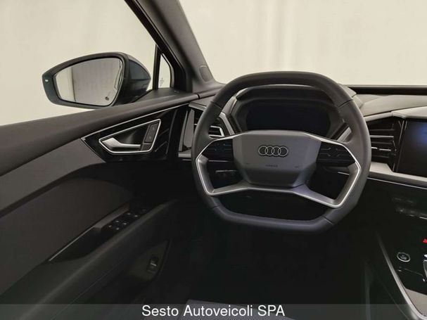 Audi Q4 45 e-tron S-line 210 kW image number 7