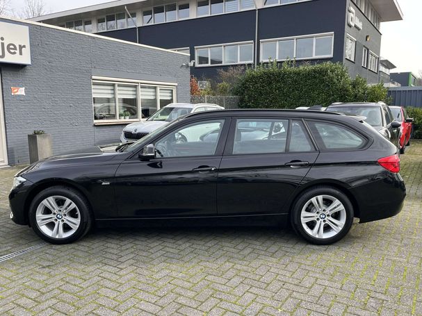 BMW 318i Touring Sport Line 100 kW image number 13