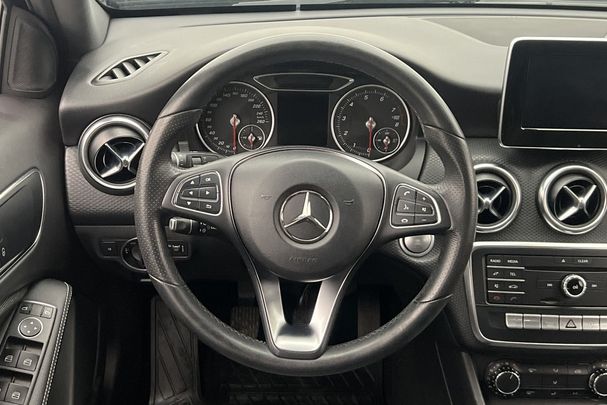 Mercedes-Benz A 180 AMG 90 kW image number 14