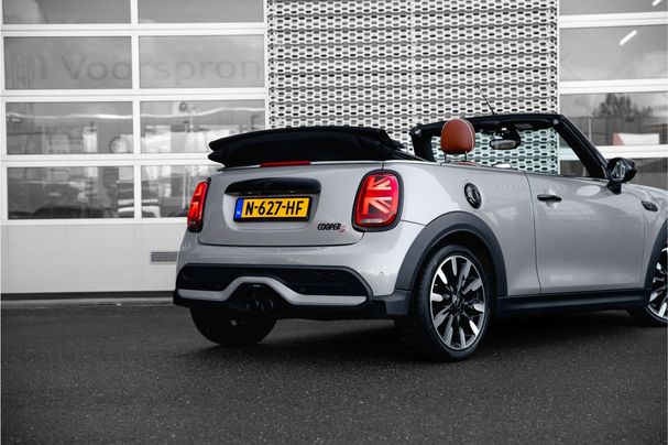 Mini Cooper S Cabrio Classic 132 kW image number 12