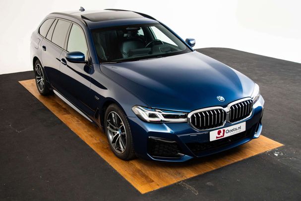 BMW 530 Touring 215 kW image number 34