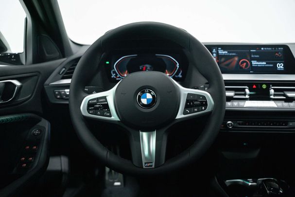 BMW 118i 100 kW image number 12